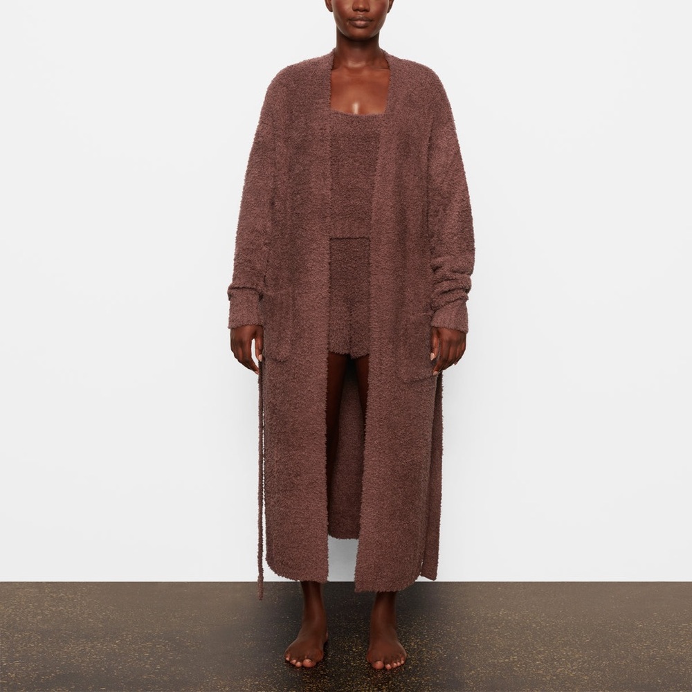 SKIMS ROBE-GARNET NWT XS